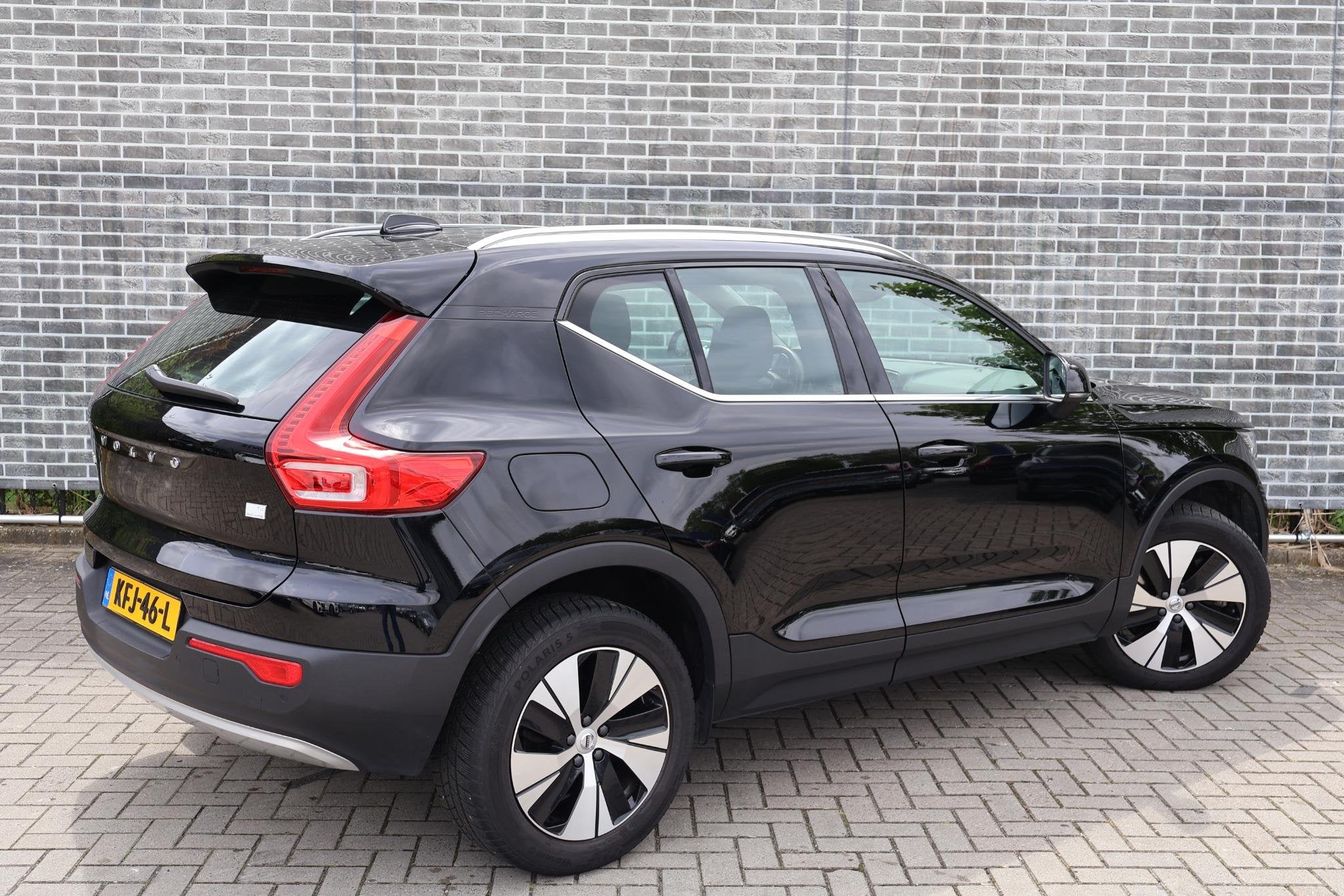 Volvo XC40 1.5 T4 Recharge Inscription Expression | Plug-in, Auto's, Stof, Euro 6, 1712 kg, Zwart