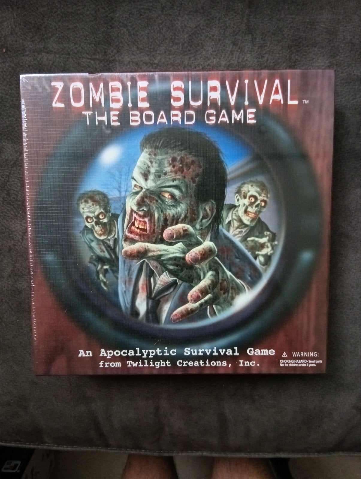 Zombie Survival: The Board Game - Nieuw in Seal, Ophalen of Verzenden, Nieuw, Twilight Creations, Inc.