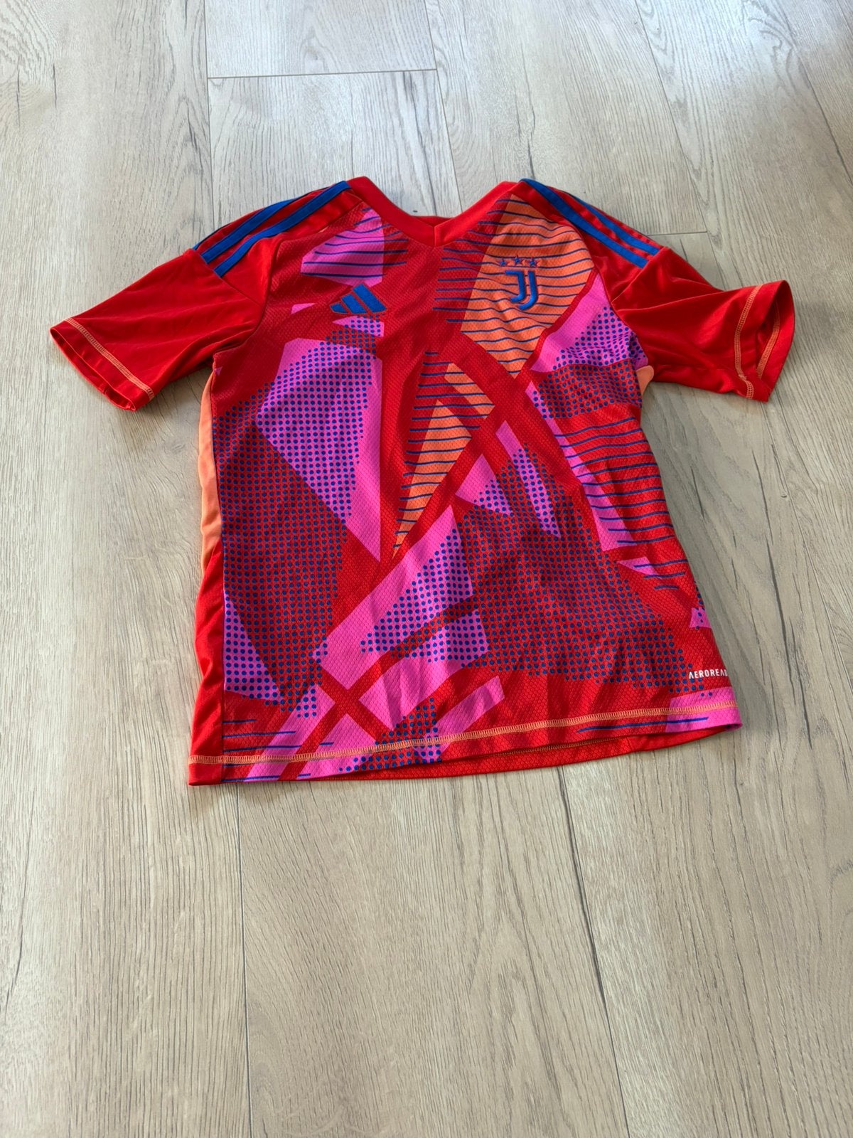 Juventus training shirt (original) maat 176, Maat XS of kleiner, Ophalen of Verzenden, Zo goed als nieuw, Shirt