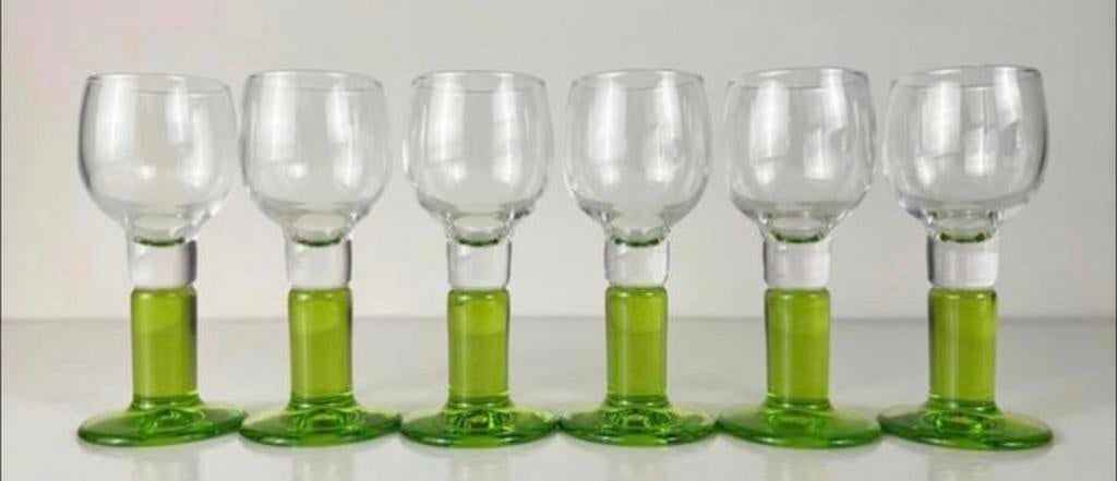 Bormiolo Roca grappa likeur glaasjes glas groen, Ophalen of Verzenden, Zo goed als nieuw, Borrel- of Shotglas