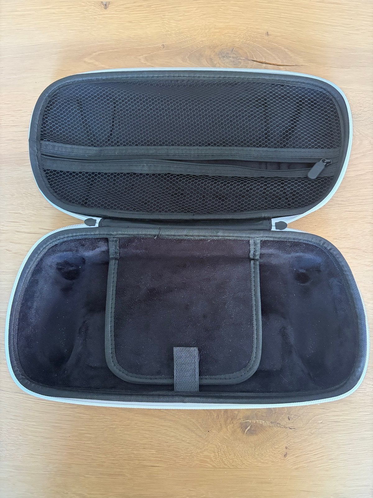 Foto 5 van Sony PlayStation Portal Black + Accessoires