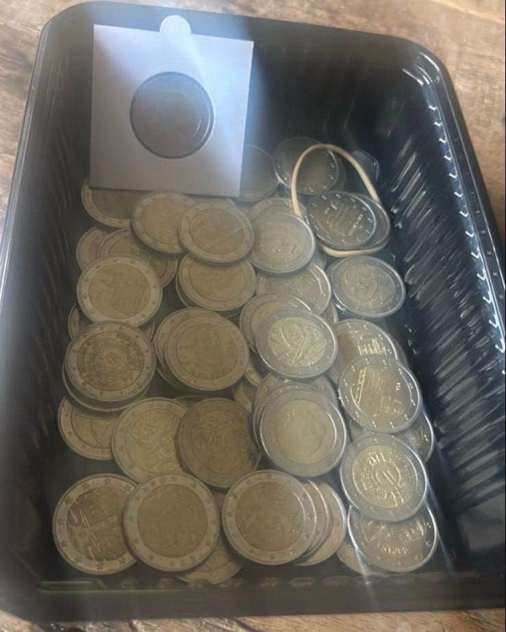 Herdenkingsmunten ruilen: Ierland, Finland, Letland, Luxembu, Postzegels en Munten, Ophalen of Verzenden, Overige landen, 2 euro