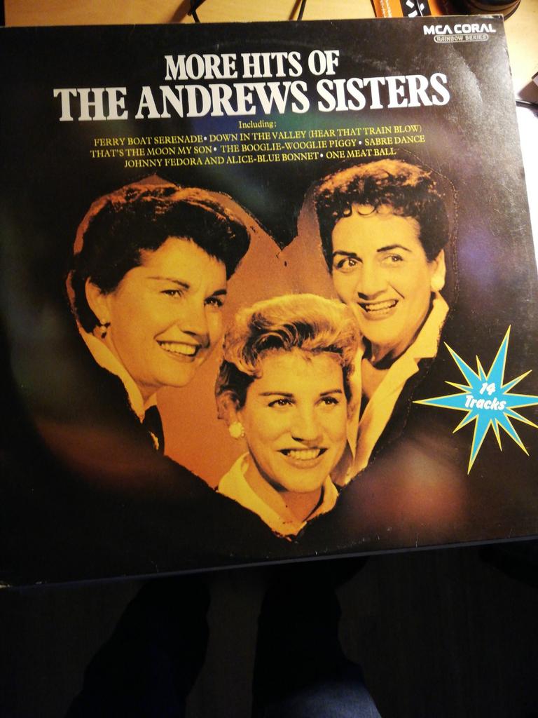 More Hits of The Andrews Sisters LP Vinyl, Ophalen of Verzenden