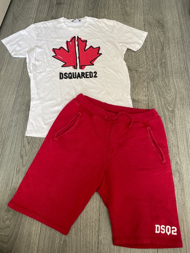 DSQUARED2 jongens rood logo co ord set pak mt 164 / 176, Dsquared2, Ophalen of Verzenden, Zo goed als nieuw, Setje