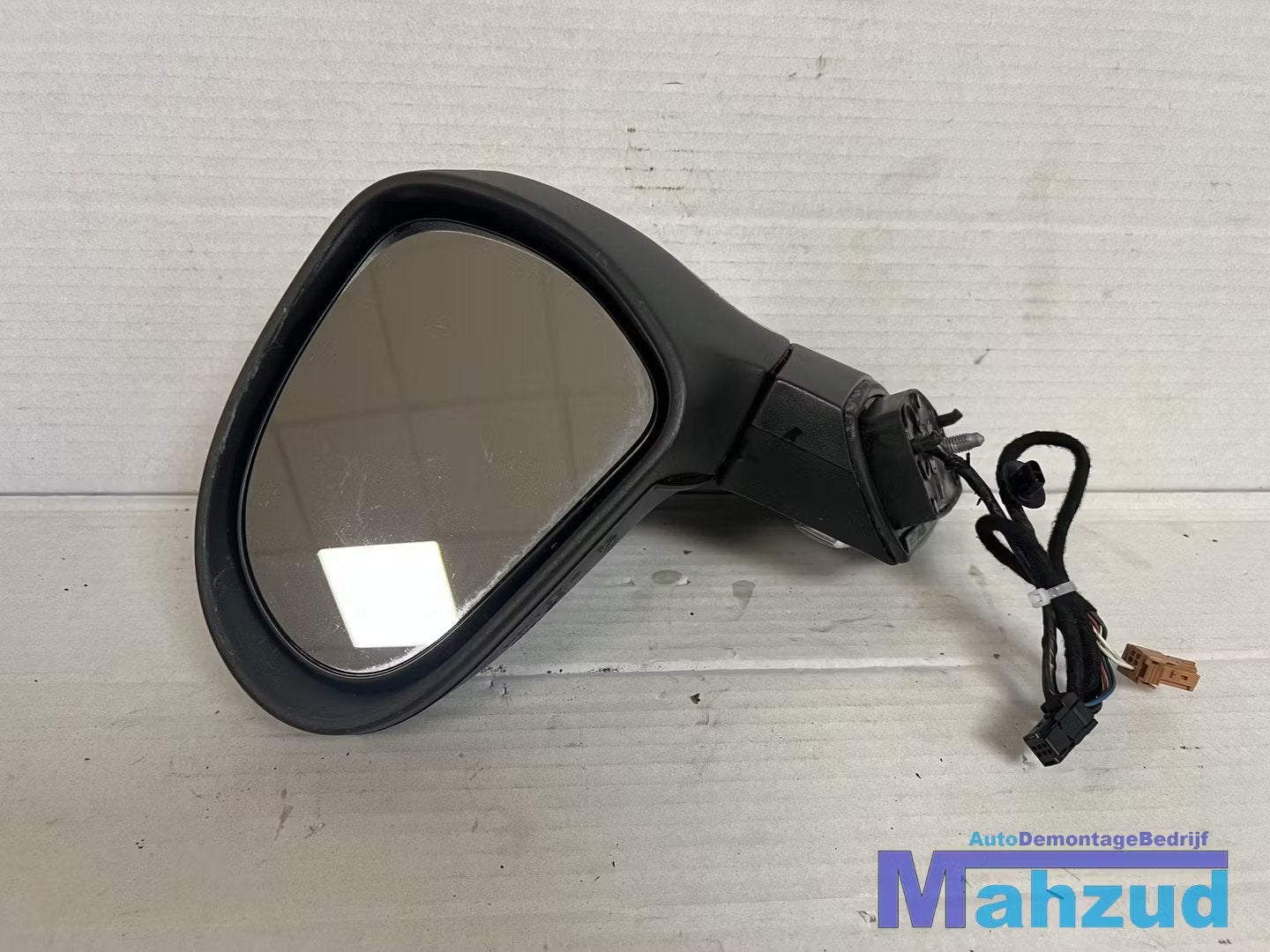 PEUGEOT 207 zilver EZR 3Deurs links spiegel 2006-2015, Taurusavenue 1
2132 LS  Hoofddorp, NL, Gebruikt, Contact.group@renault.com