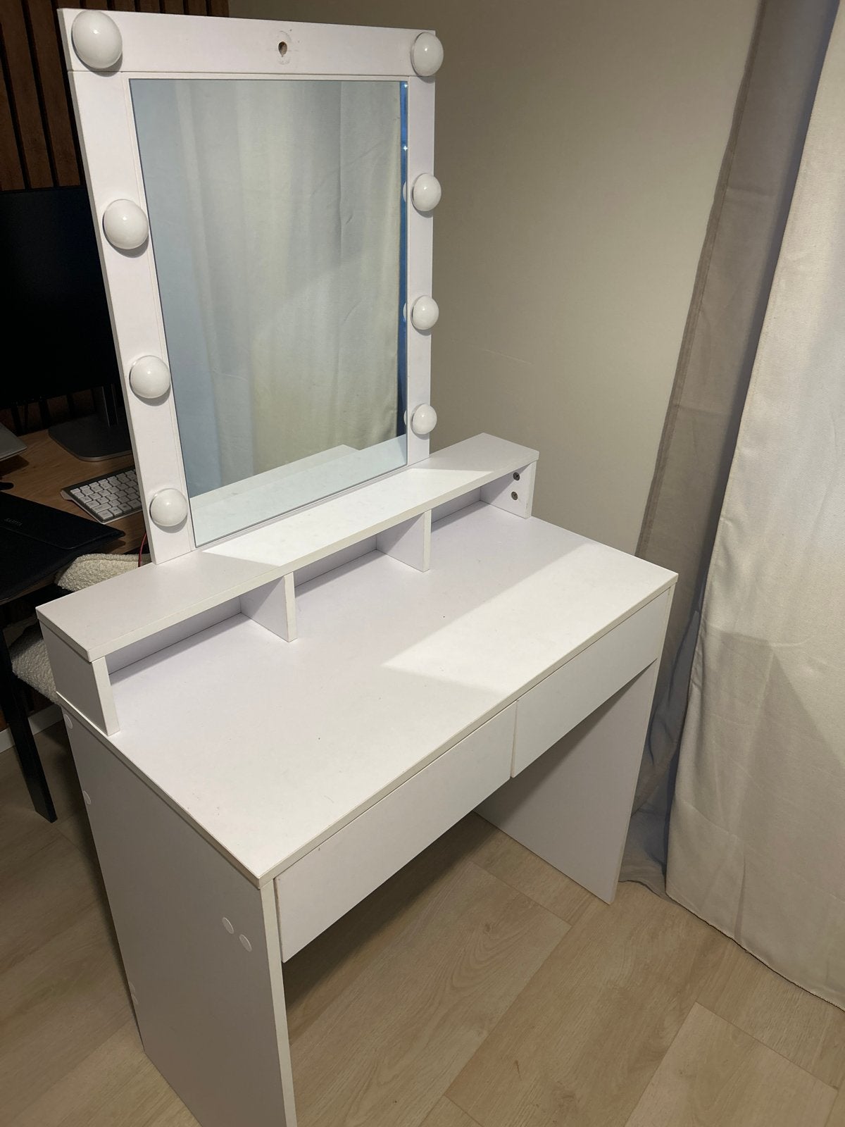 MOET WEG, GRATIS OPHALEN: Kaptafel met spiegel, Ophalen, Gebruikt, 100 tot 150 cm, 50 tot 100 cm