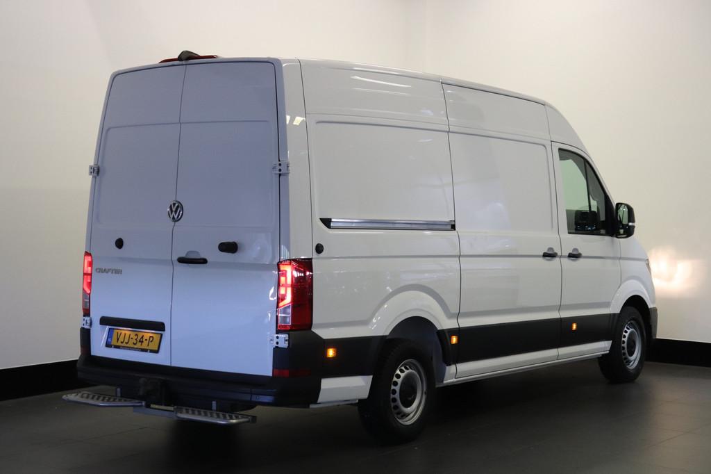 Volkswagen Crafter 2.0 TDI 140PK L3H3 EURO 6 - Airco - Cruis, Stof, Gebruikt, 4 cilinders, Volkswagen