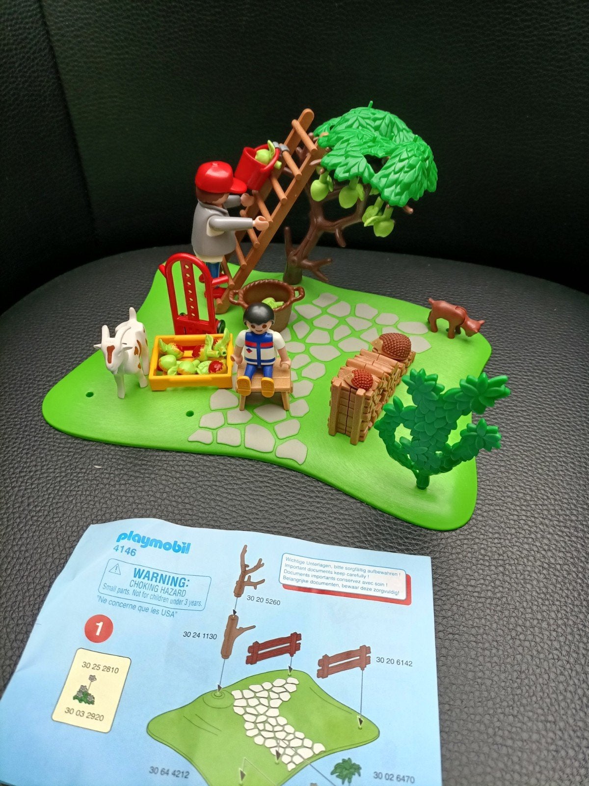 Playmobil 4146 Boerderij met appelboom en figuren, Ophalen of Verzenden