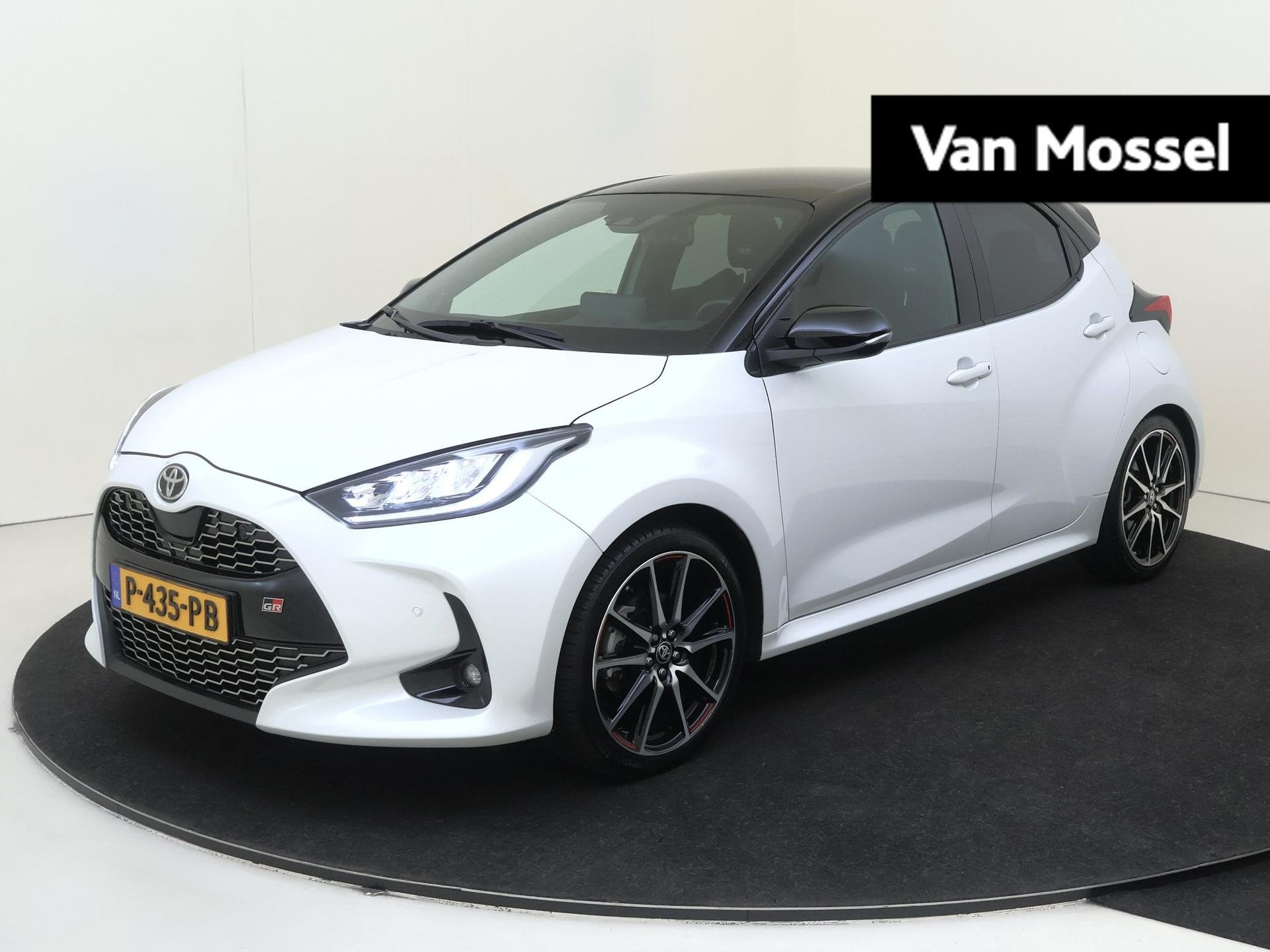 Toyota Yaris 1.5 Hybrid GR Sport | Navigatie | Panoramadak |, Auto's, Toyota, 450 kg, Gebruikt, Euro 6, Bedrijf