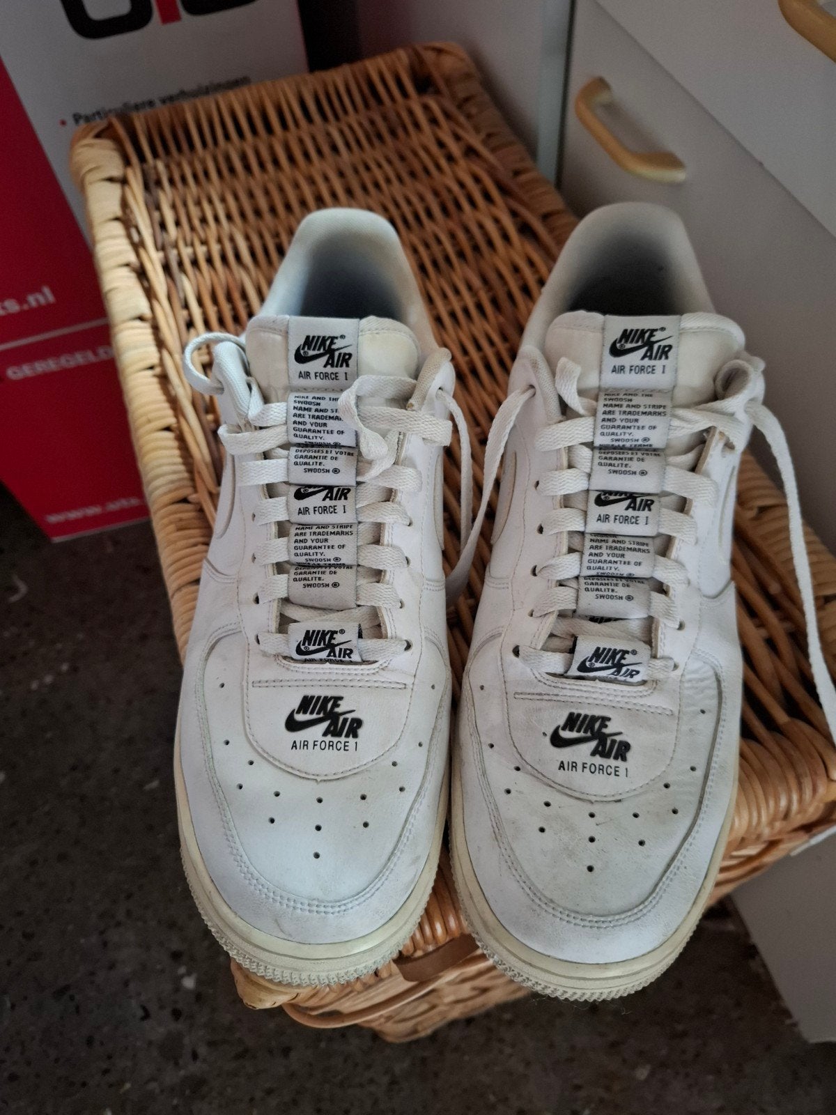 Nike air, Wit, Nike Air, Ophalen of Verzenden, Zo goed als nieuw