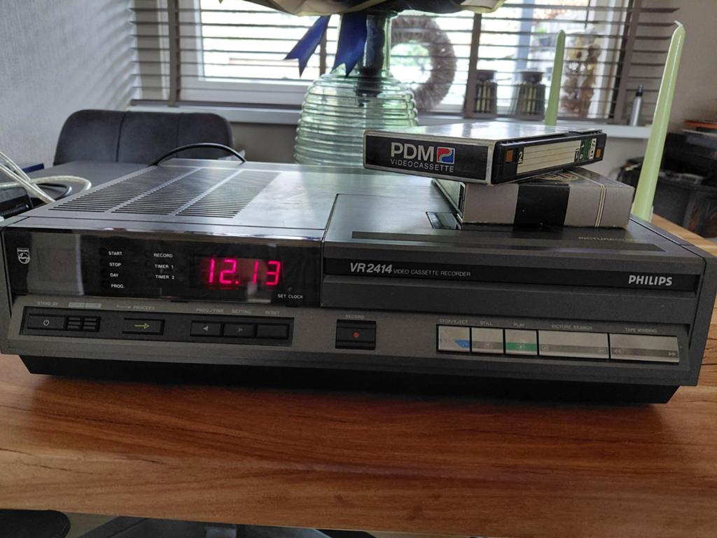 VCC en VHS combi spelers (defect), Ophalen of Verzenden