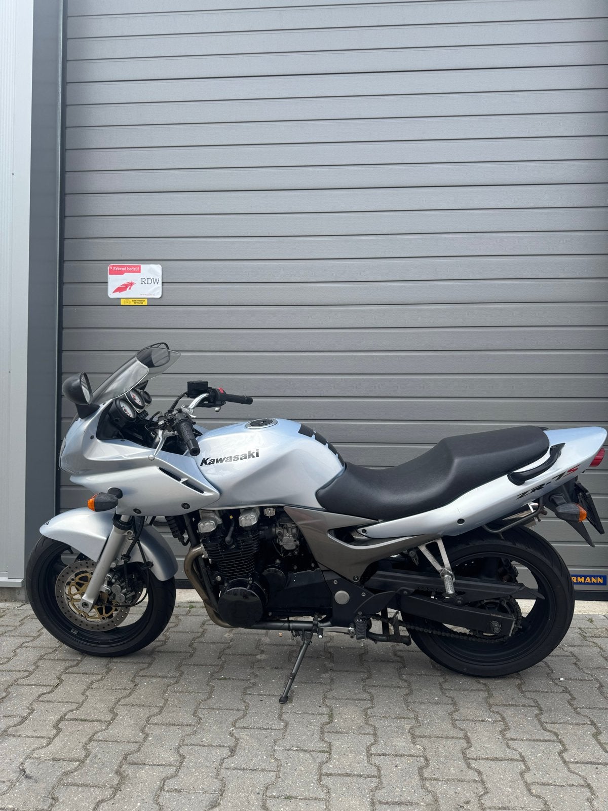 Kawasaki ZR-7S Toermotor - Goed onderhouden, 4 cilinders, Motorrijbewijs A, Meer dan 35 kW, Toermotor