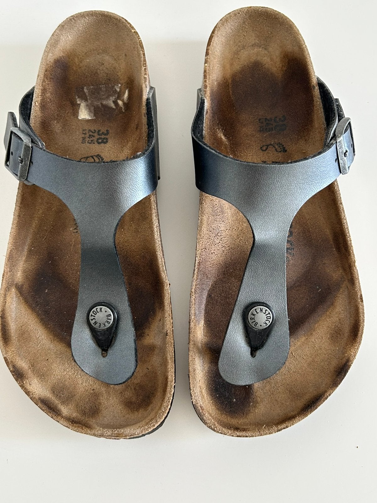 Birkenstock Gizeh teenslippers maat 38 Metallic Black, Zwart, Zo goed als nieuw, Sandalen of Muiltjes, Ophalen of Verzenden