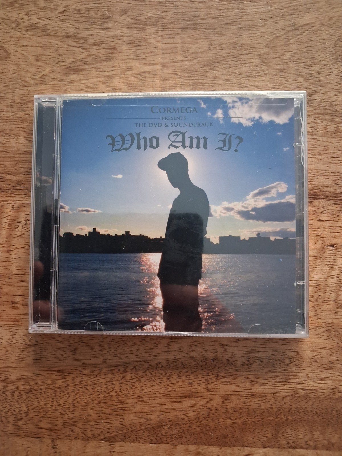 Cormega - Who Am I? (DVD & Soundtrack), Ophalen of Verzenden, Nieuw in verpakking, Soundtrack, Inclusief DVD
