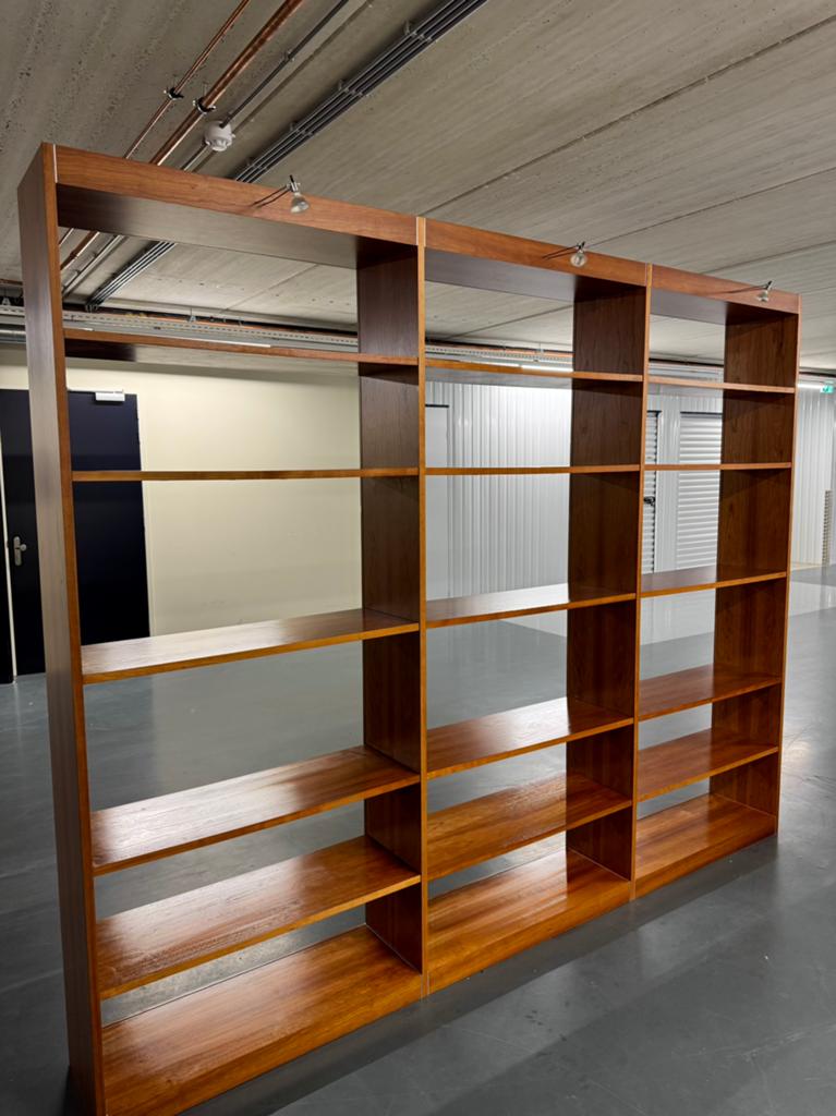 Kersenhouten Design Wandkast / Boekenkast #K35, Huis en Inrichting, Kasten | Boekenkasten, Met plank(en), Gebruikt, 200 cm of meer
