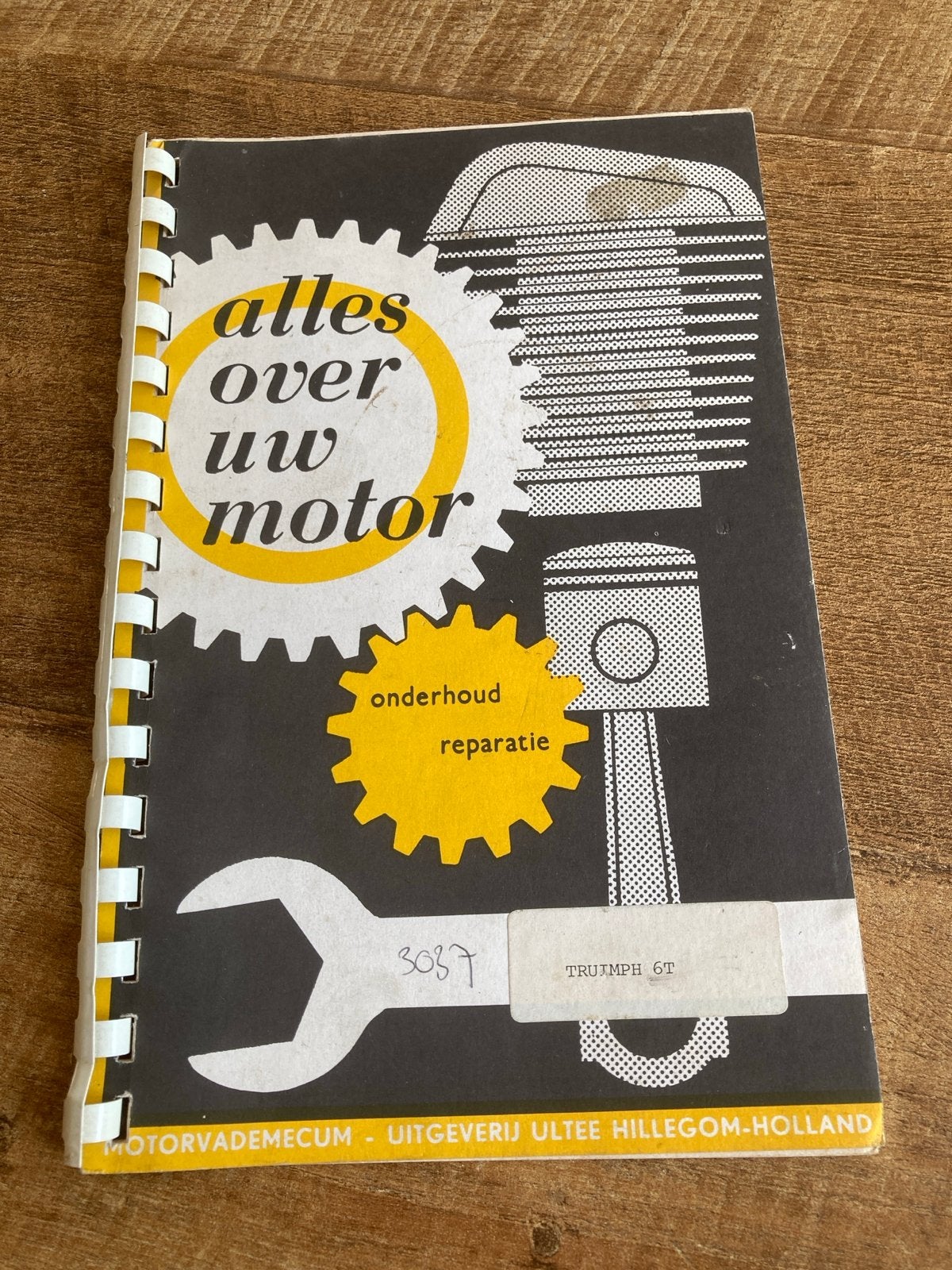 Onderhouds- en reparatieboek voor Triumph 6T, Motoren, Ophalen of Verzenden, Triumph