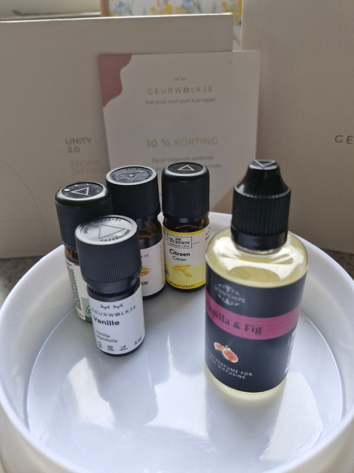 Geurwolkje Unity 2.0 Aroma Diffuser met oliën, Ophalen, Kunststof, Zo goed als nieuw, Modern