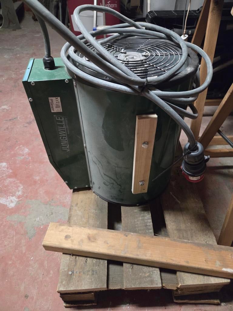Jungwelle JW360-E 15kW Heater - Krachtig & Efficiënt, Doe-het-zelf en Verbouw, Verwarming en Radiatoren, Ophalen, Gebruikt, 800 watt of meer