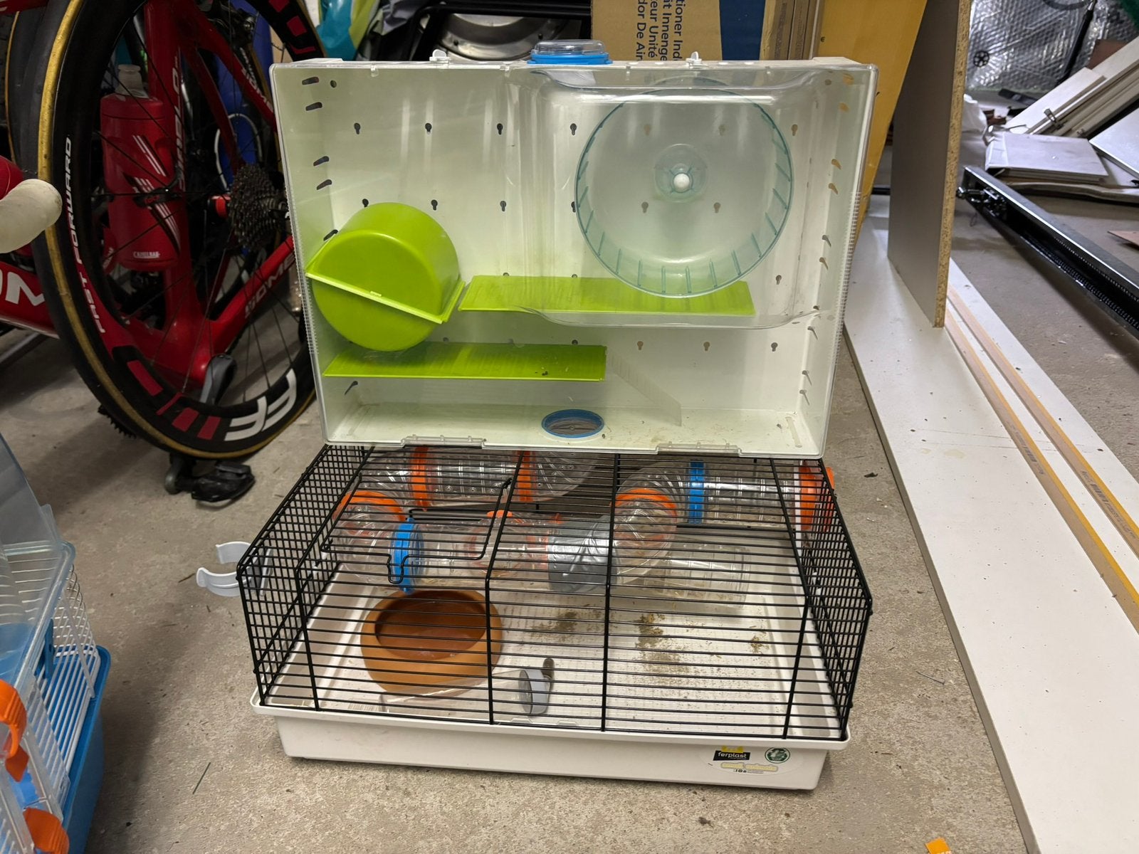 Ferplast Hamsterkooi met Speelhuis – Complete Starterset, Kooi, Minder dan 75 cm, Zo goed als nieuw, Hamster