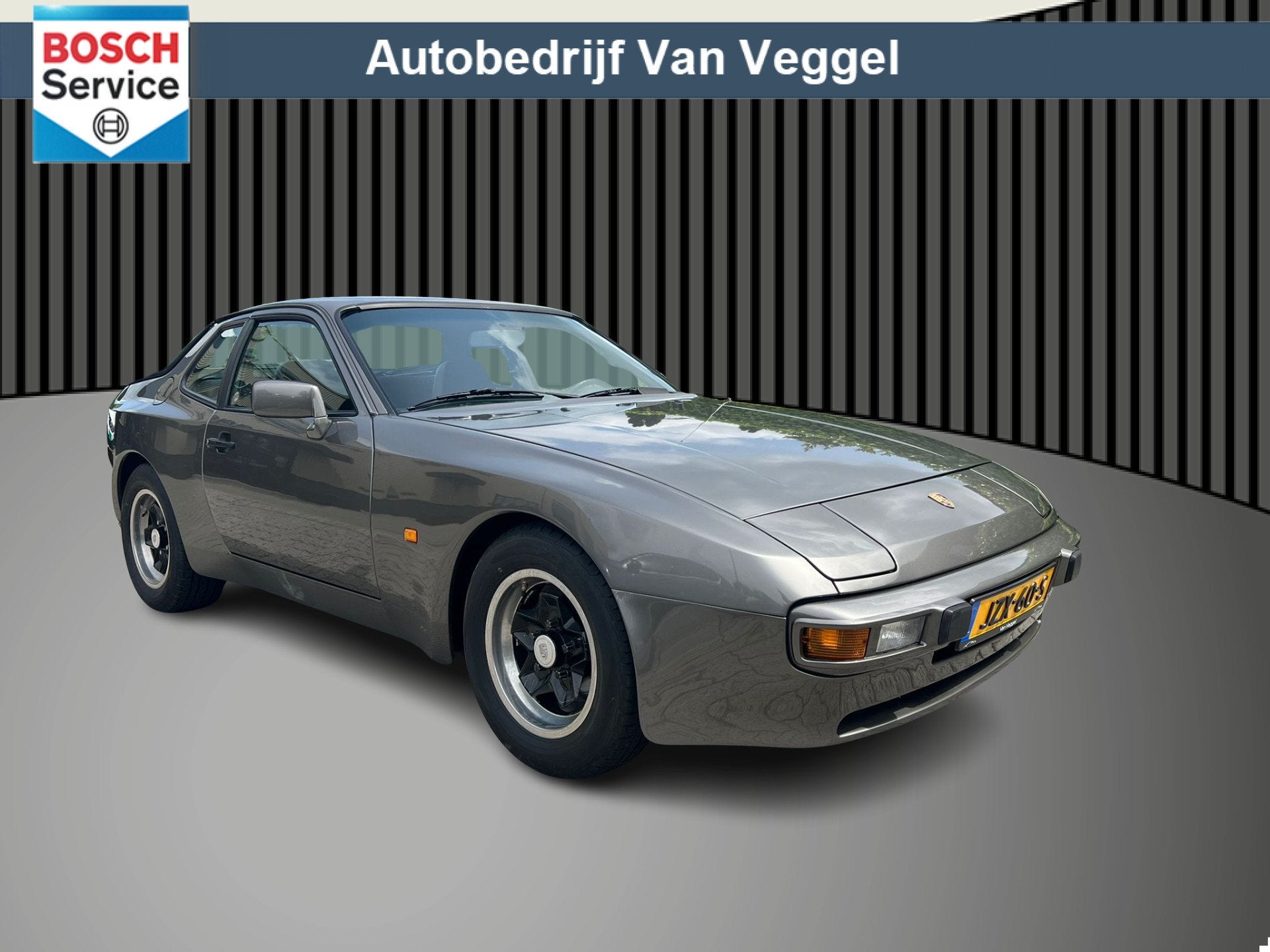 Porsche 944 2.5 Coupé Automaat (bj 1984), Auto's, Oldtimers, Automaat, Achterwielaandrijving, Zwart, 4 stoelen