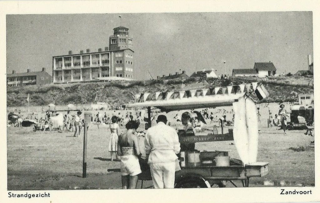 Ansichtkaart  ZANDVOORT  Strandgezicht    met Viskar, Ophalen of Verzenden, 1940 tot 1960, Ongelopen, Noord-Holland