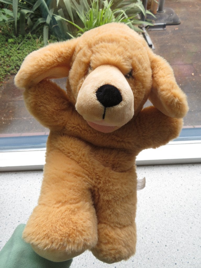Handpop hond poppenkastpop van The Puppet Company, Zo goed als nieuw, Wasbaar, Middelgroot (20 tot 80 cm), Bruin