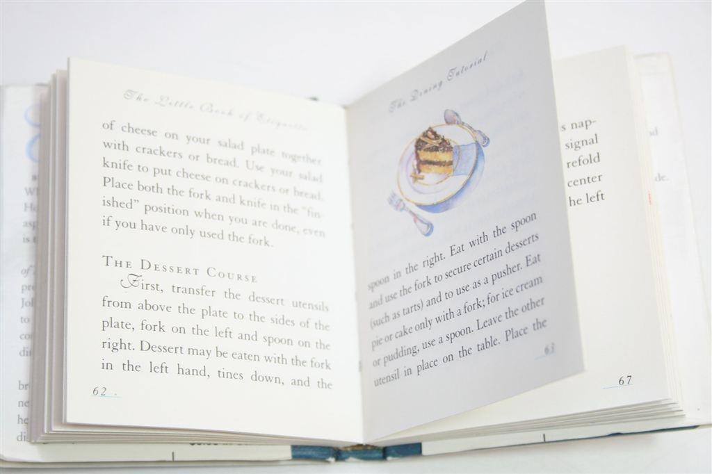 Kleine Boek van Etiquette — Miniatuur Editie — 8 cm, Ophalen of Verzenden, Gelezen, Italië