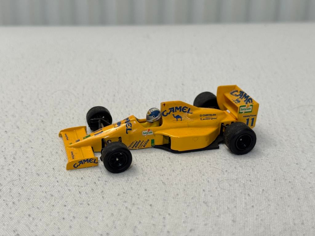1:43 F1 Lotus 102 1990 Onyx CAMEL, Hobby en Vrije tijd, Modelauto's | 1:43, Ophalen of Verzenden, Zo goed als nieuw, Auto
