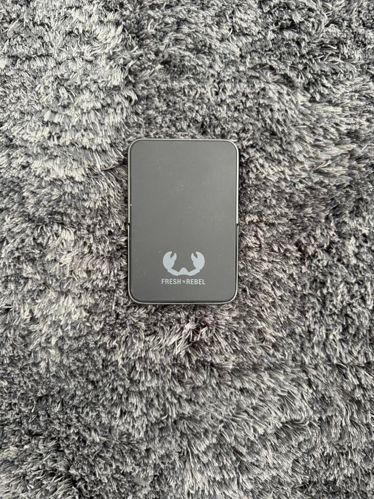 Fresh 'n Rebel Draadloze Magnetische Powerbank, Ophalen of Verzenden, Zo goed als nieuw