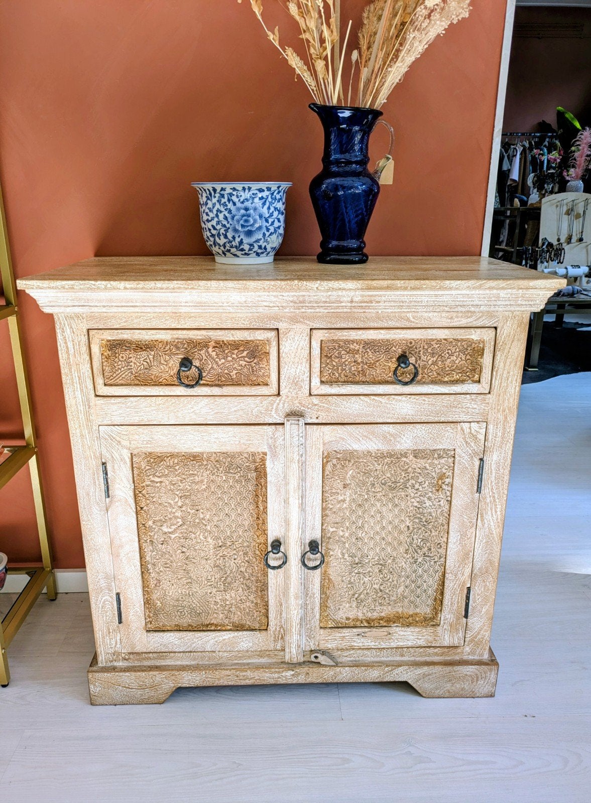 Indiaas Kastje Dressoir Houtsnijwerk Mangohout, Ophalen, Indiaas, 1 of 2 laden, 50 tot 100 cm