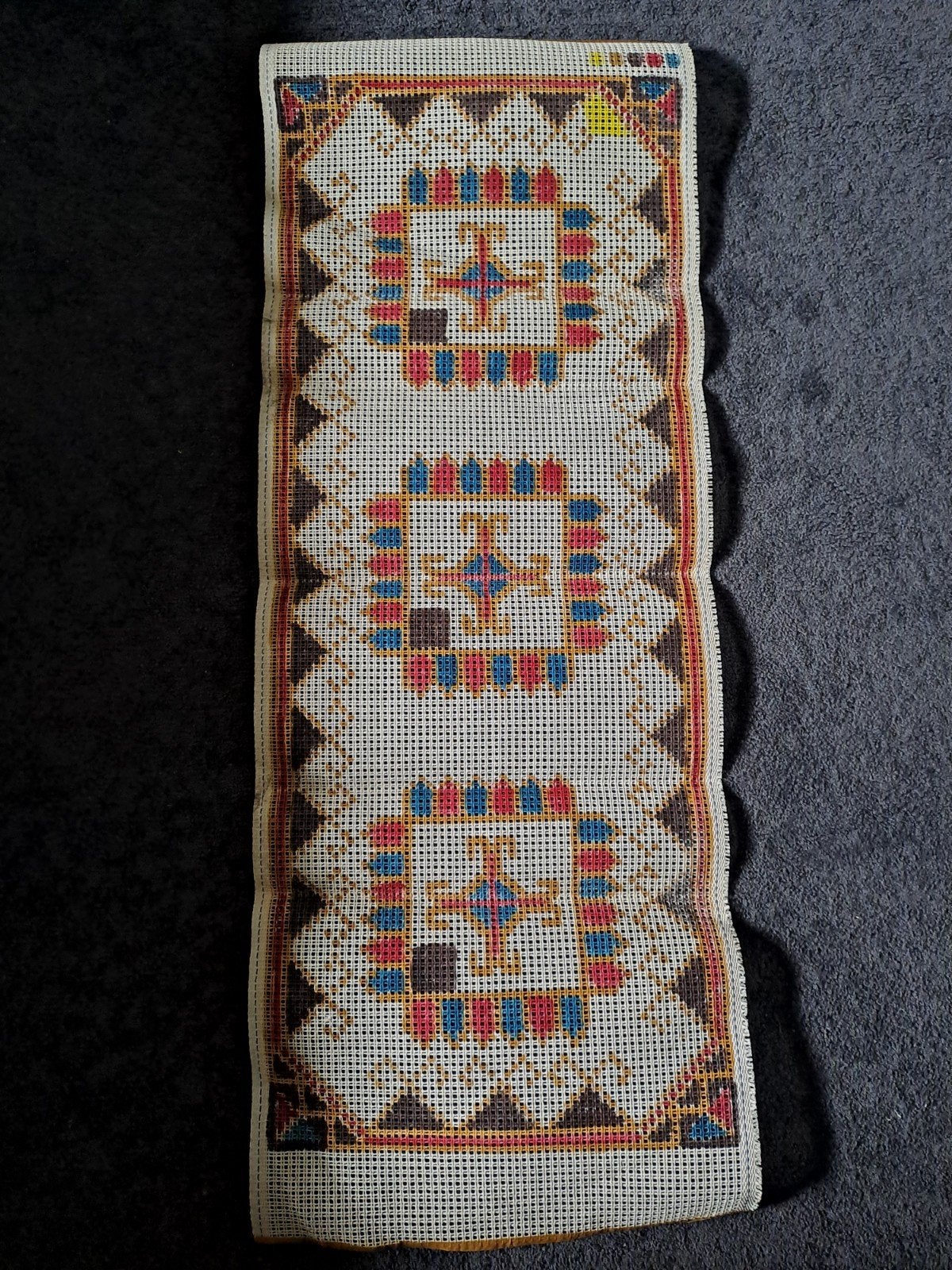 Vintage voorbedrukt smyrna latchhooking stramien vloer/wandk, Abstract, Gebruikt, Textiel, Meerkleurig