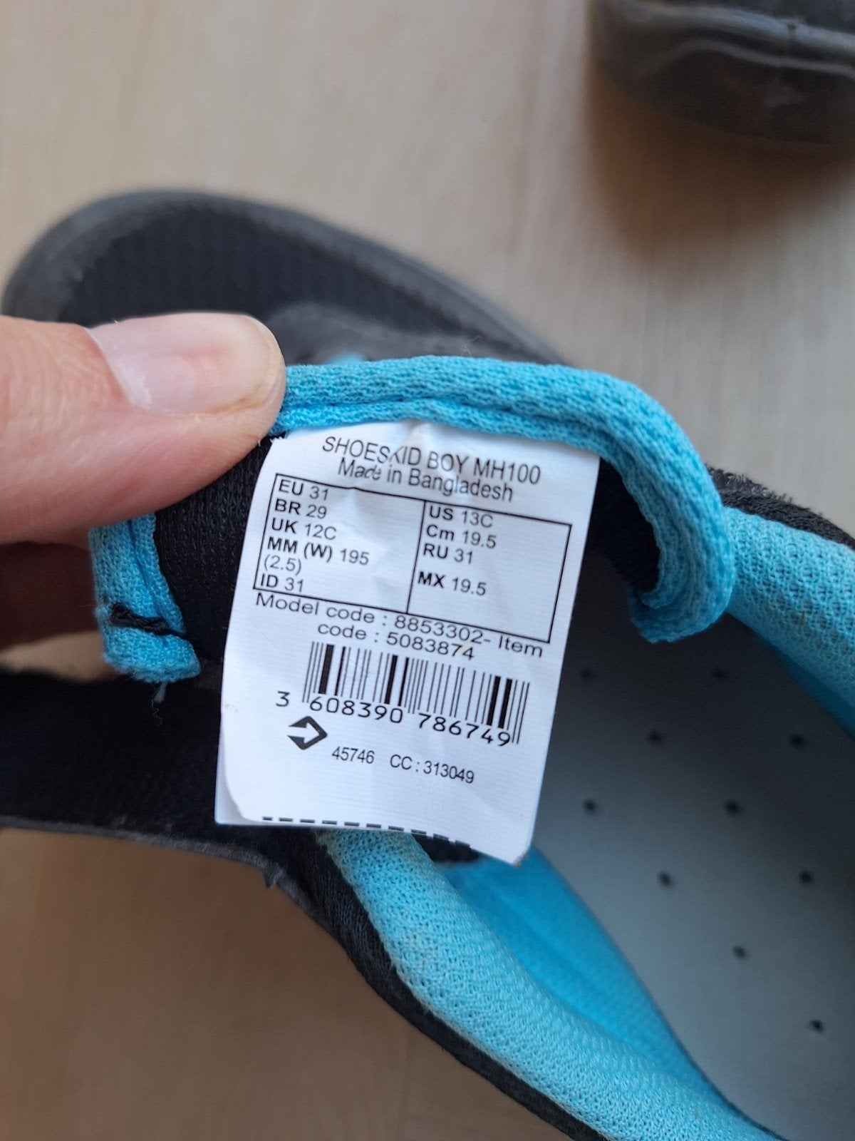 Wandelschoenen Decathlon Quechua maat 31 bergvakantie, Ophalen, Zo goed als nieuw, Jongen of Meisje, Schoenen