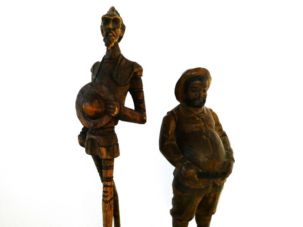 2 Houtgesneden beelden van Don Quichot en Sancho Panza, Ophalen of Verzenden, 20 - 50 cm, Beeld, Hout