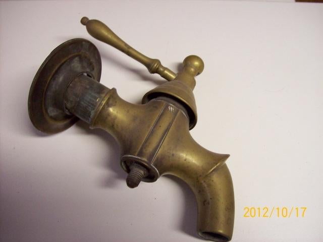 antieke pomp kraan, Antiek en Kunst, Ophalen of Verzenden, Koper