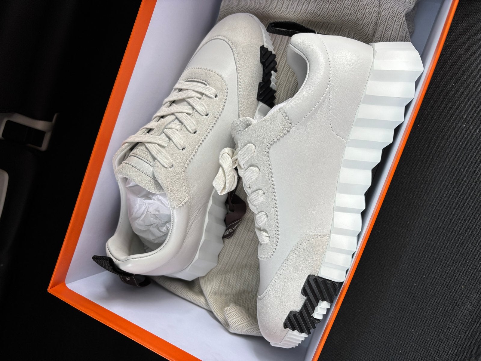 Hermes dames sneakers maat 37 orgineel - ongedragen, Kleding | Dames, Schoenen, Ophalen of Verzenden, Nieuw, Wit, Sneakers of Gympen