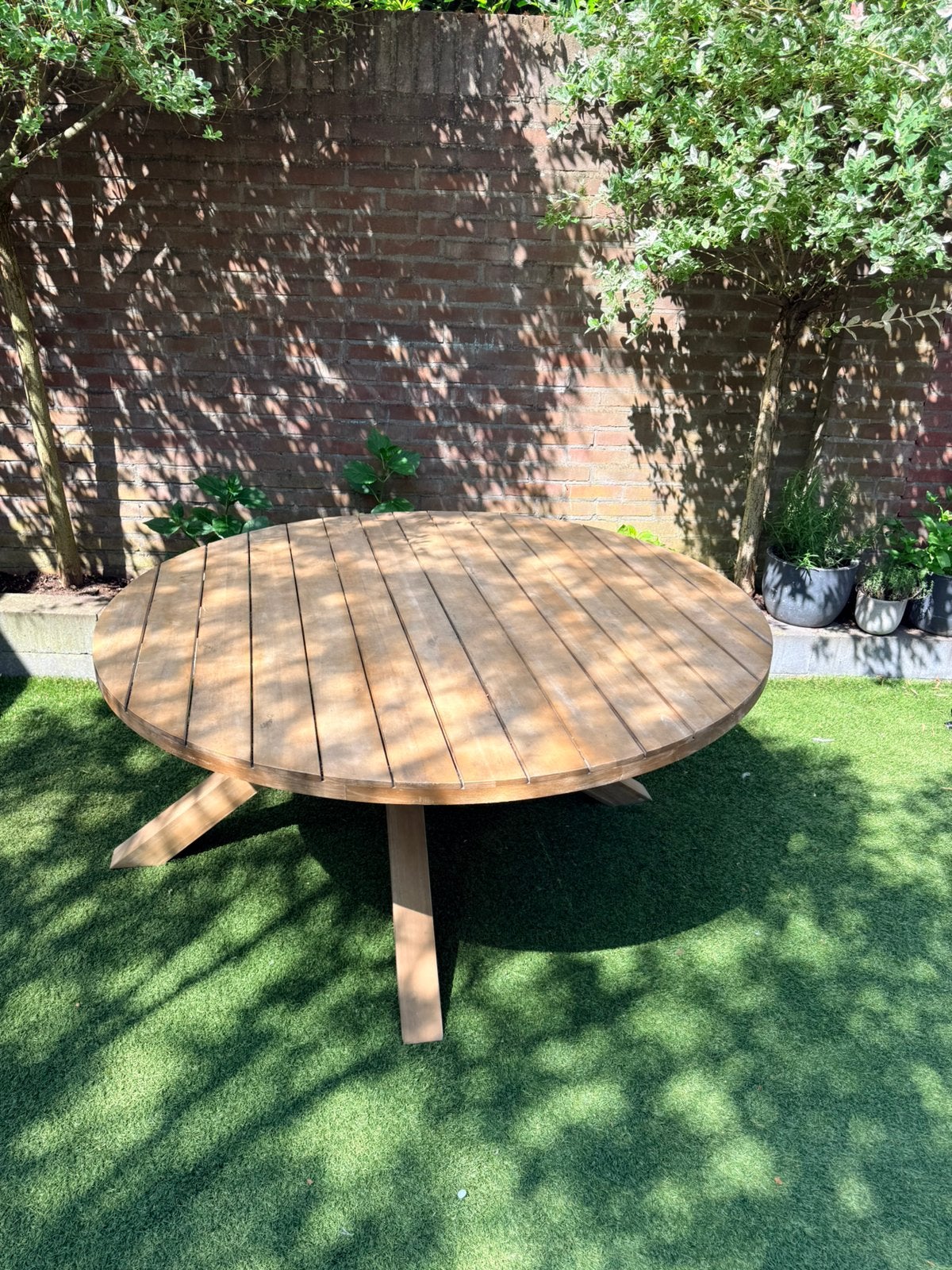 Ronde taken tuintafel, Ophalen, Zo goed als nieuw, Rond, Hout
