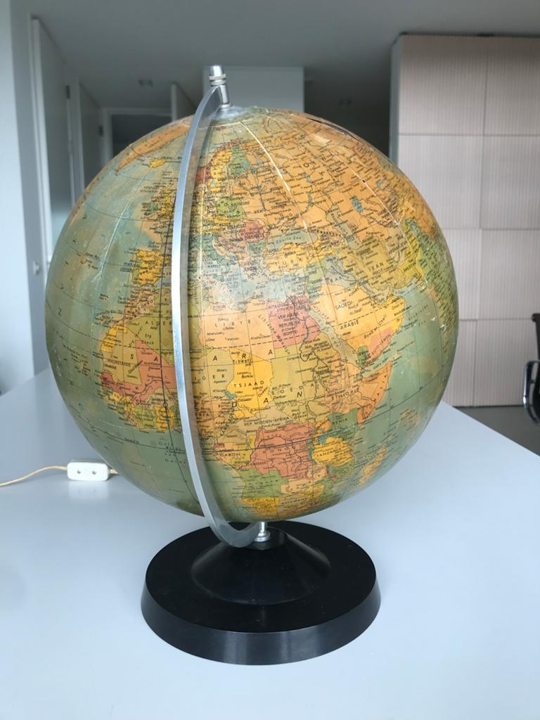 Vintage Wereldbol met Verlichting - Decoratief en Educatief, Ophalen of Verzenden, Verlicht, Gebruikt