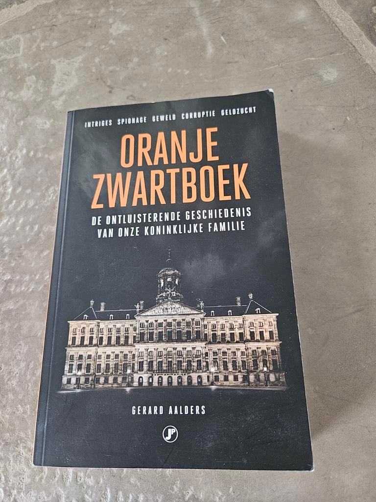 Gerard Aalders - Oranje Zwartboek, Ophalen of Verzenden, Zo goed als nieuw, Gerard Aalders