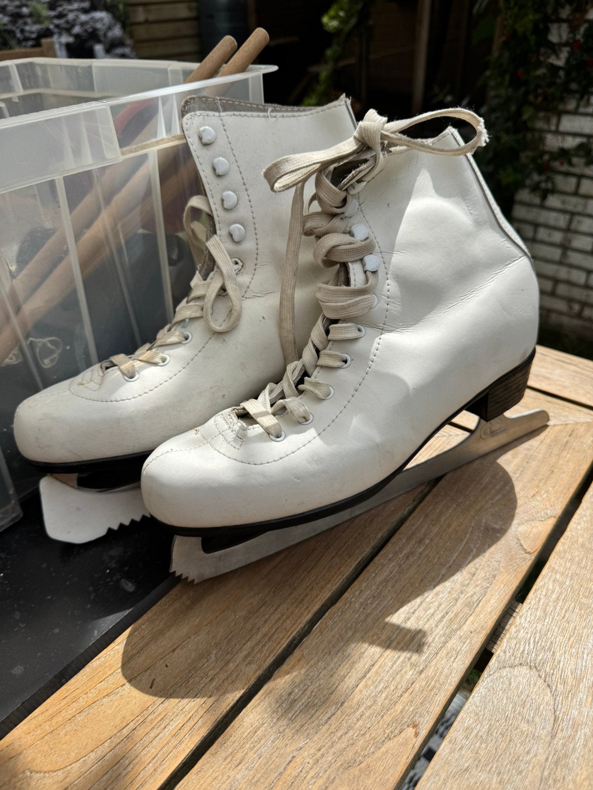 Witte dames kunstschaatsen, Sport en Fitness, Schaatsen, Gebruikt, Kunstschaatsen, Ophalen, Overige merken