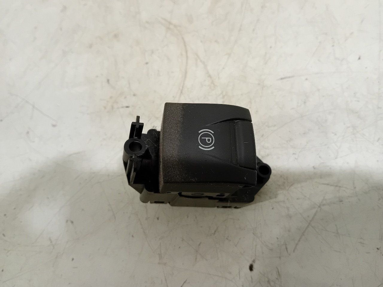 Handrem ontgrendeling Renault Mégane, Auto-onderdelen, Onderdelen@venauto.nl, Van der Ven Autorecycling B.V., Gebruikt, Ettenseweg 76, 4706 PB Roosendaal, The Netherlands