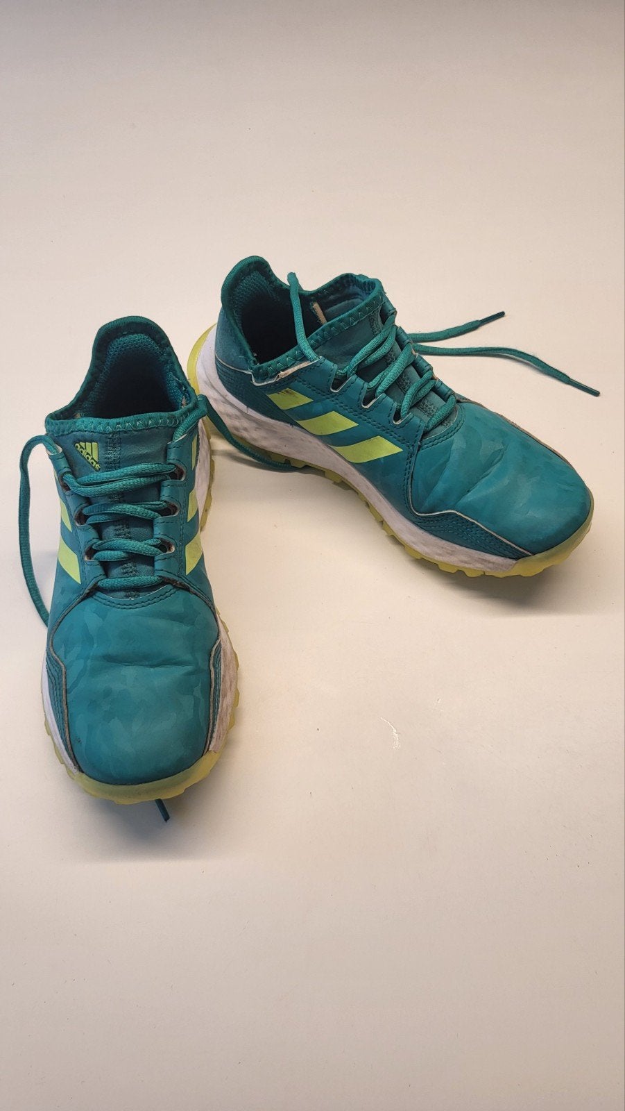 Adidas hockey schoenen 36, Ophalen, Gebruikt, Schoenen