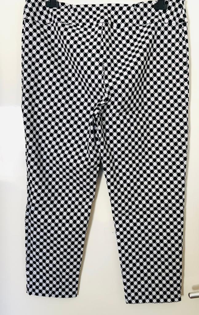 Joseph Ribkoff zwart/witte pantalon maat 46(vj), Zwart, Maat 46/48 (XL) of groter, Ophalen of Verzenden, Zo goed als nieuw