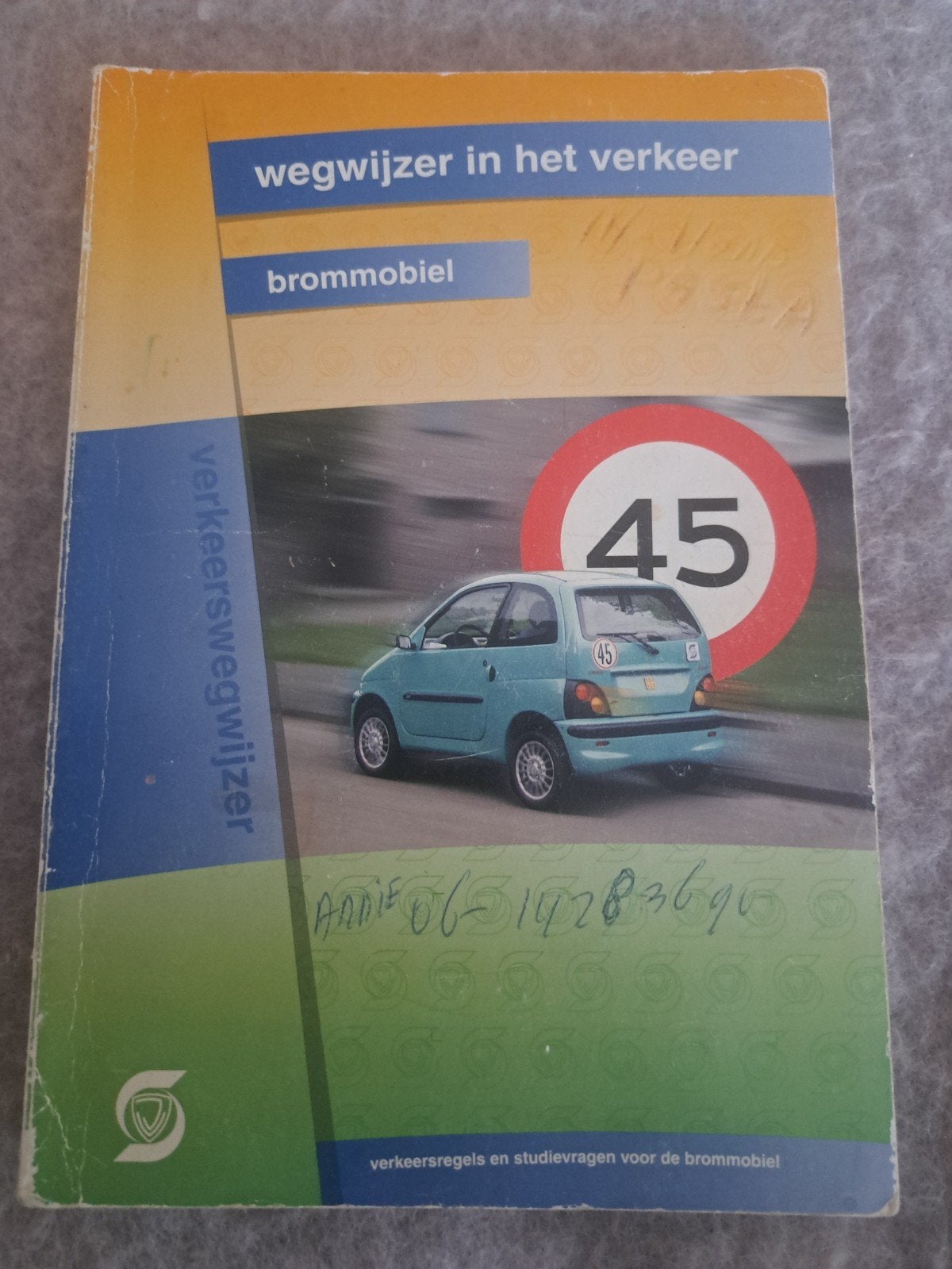 Verkeerswegwijzer brommobiel - Verjo bv, Boeken, Gelezen, Verjo bv, Ophalen of Verzenden, Gamma