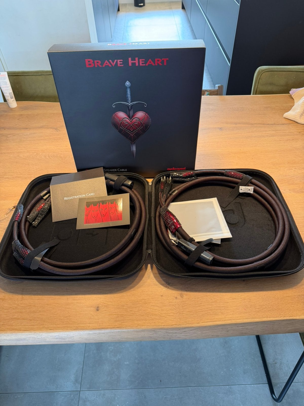 AudioQuest Brave Heart Zero-Tech Luidsprekerkabel 2m spade, Ophalen, Zo goed als nieuw, 2 tot 5 meter, Luidsprekerkabel