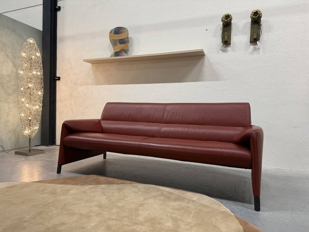 Nieuwstaat Leolux Felizia Bank 3 Zits Rood leer Design 210, Leolux, Info@leolux.nl, Driepersoons, Ophalen of Verzenden