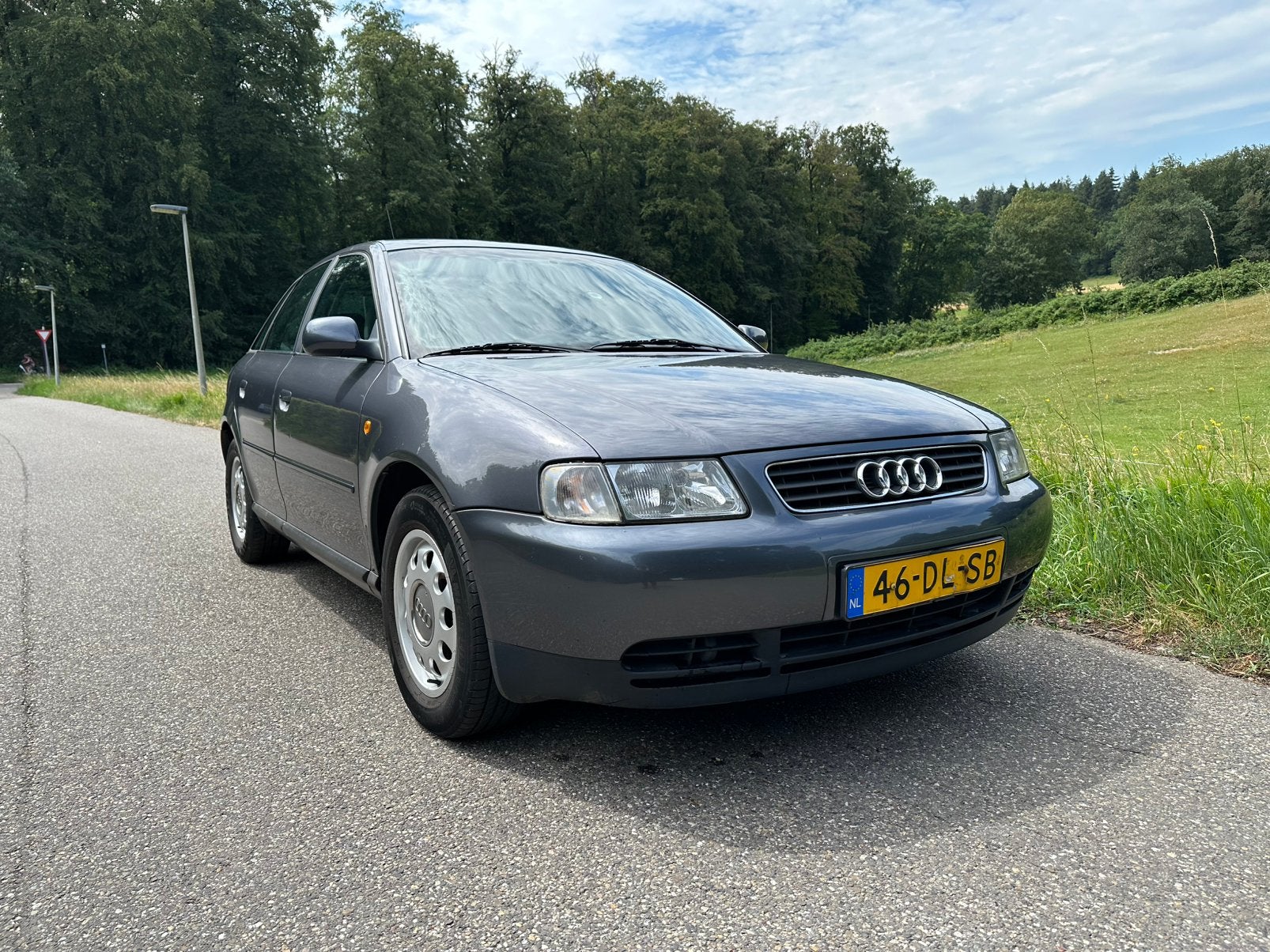 Audi A3 1.6 met nieuwe Apk, 100 pk, 49 €/maand, 1200 kg, Handgeschakeld