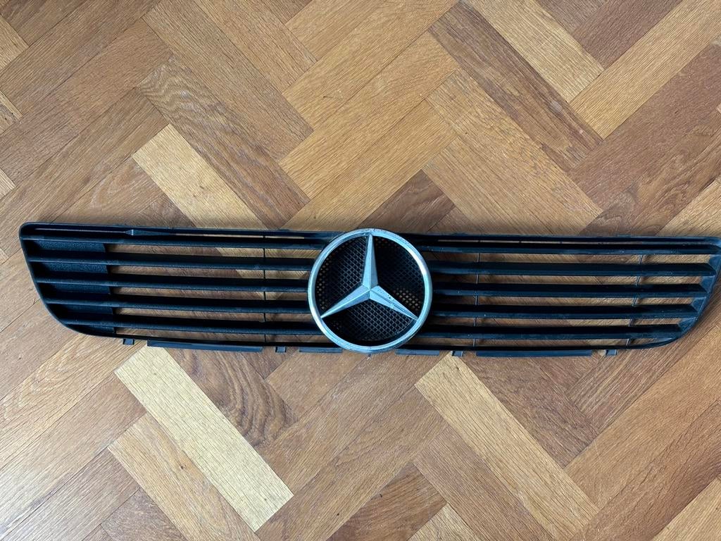 Mercedes-Benz W638 Vito Grill, Ophalen of Verzenden