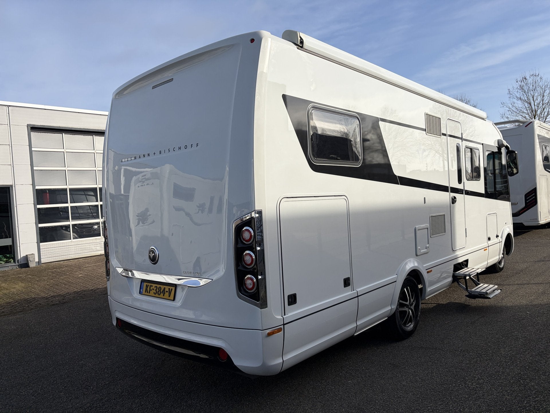 NIESMANN BISCHOFF ARTO 76E 3.0 Aut Levelsysteem ALDE Hefbed, Caravans en Kamperen, Niesmann+Bischoff, Galliersweg 39
5349AT  OSS, NL