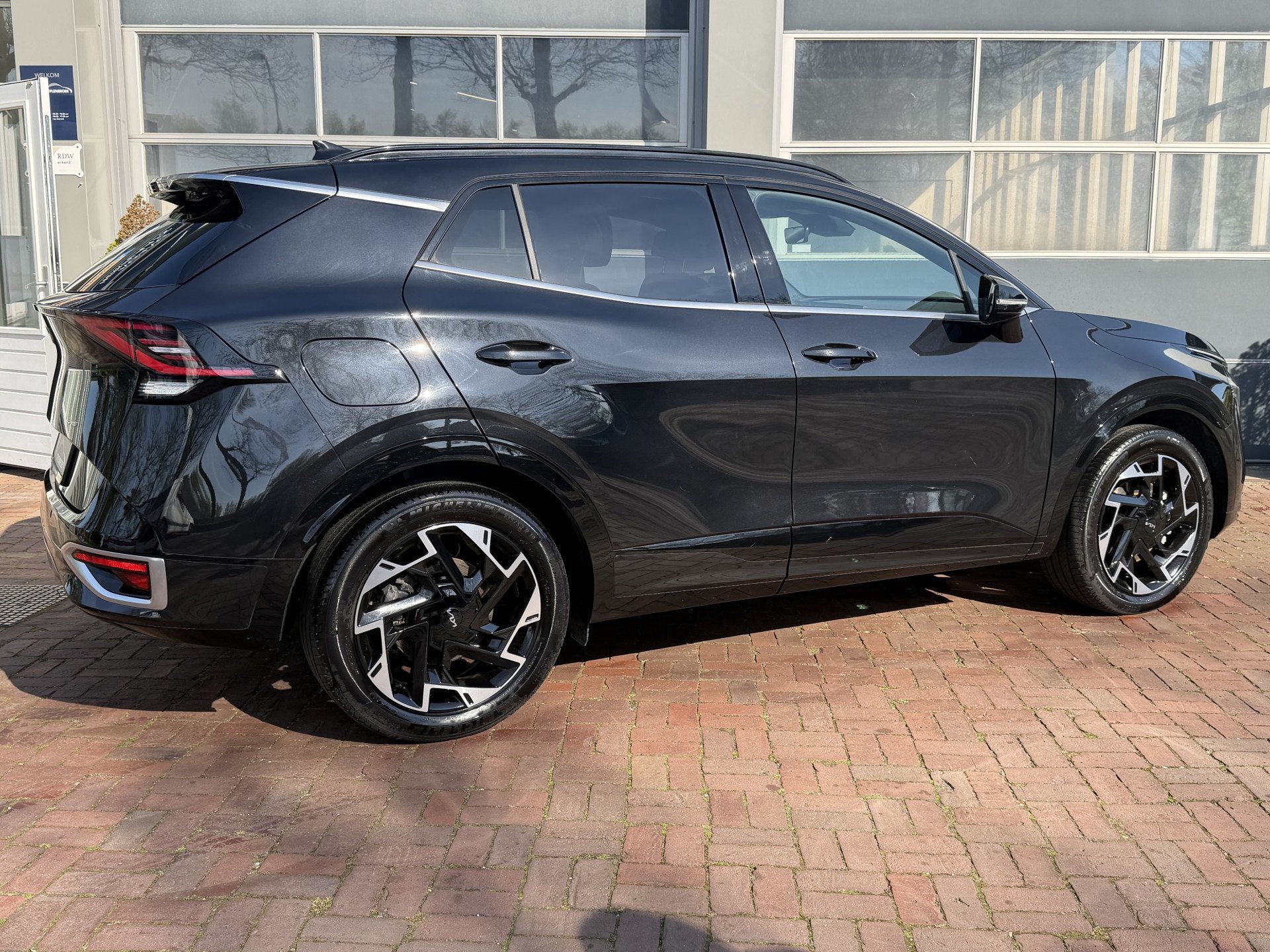 Kia Sportage 1.6 T-GDi MHEV GT-Line 4WD GT-Line | Pano | Har, Auto's, Automaat, Dealer onderhouden, Gebruikt, 4 cilinders
