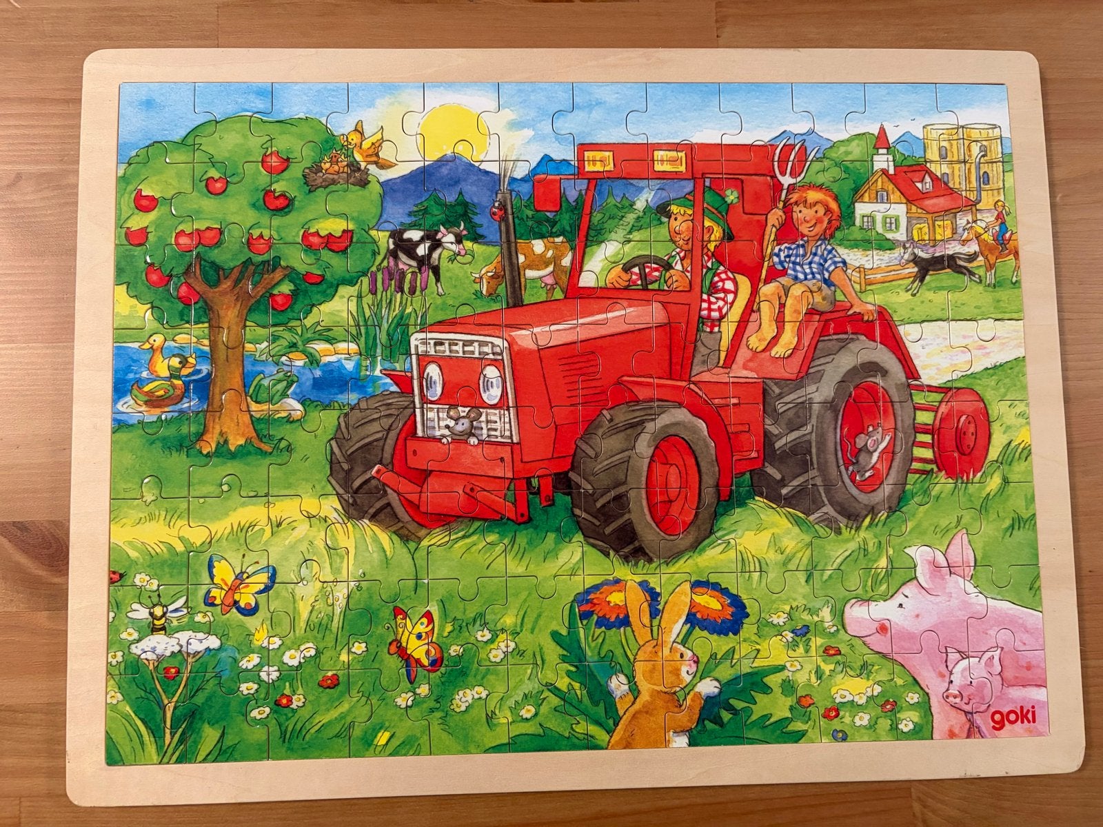 Goki houten puzzel met tractor en boerderijdieren, 2 tot 4 jaar, Zo goed als nieuw, Van hout, Meer dan 50 stukjes